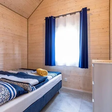 Comfortable Holiday Cottages, Jaros Awiec * 야로수아비크