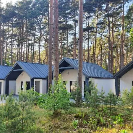 Comfortable Holiday Cottages, Jaros Awiec *